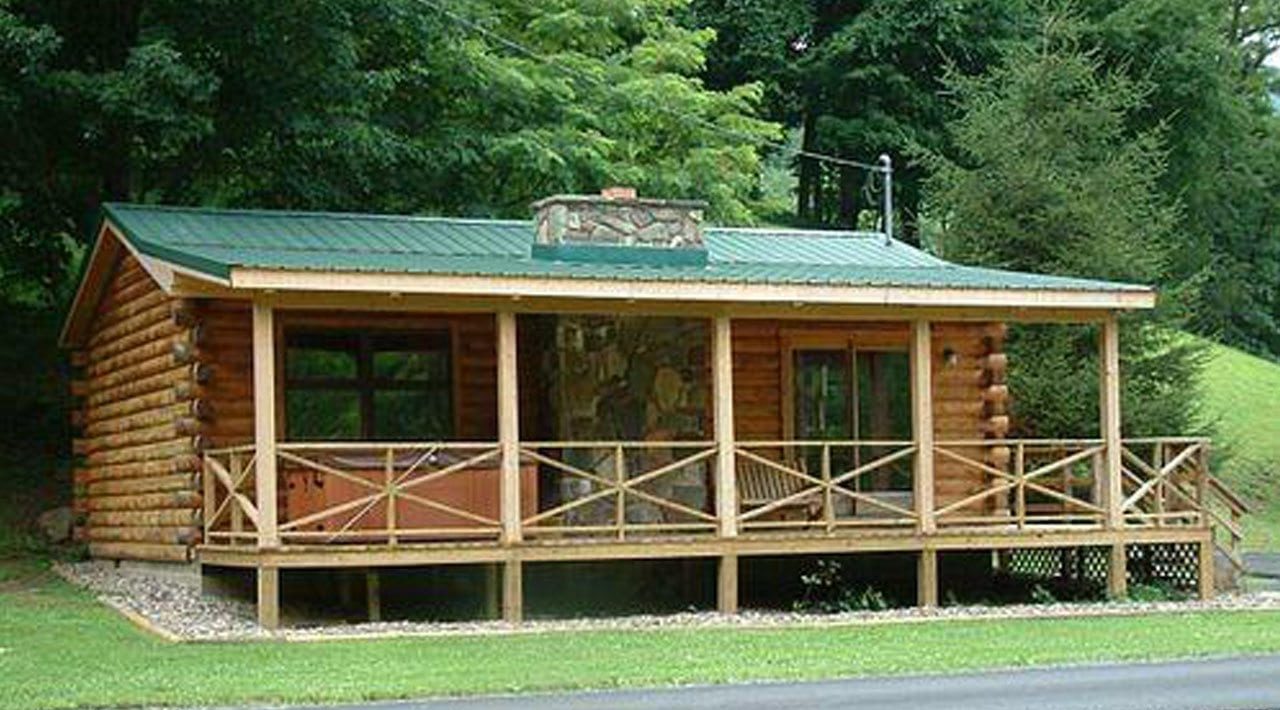 One-Bedroom Wild Turkey Cabin at Harman's Luxury Log Cabins